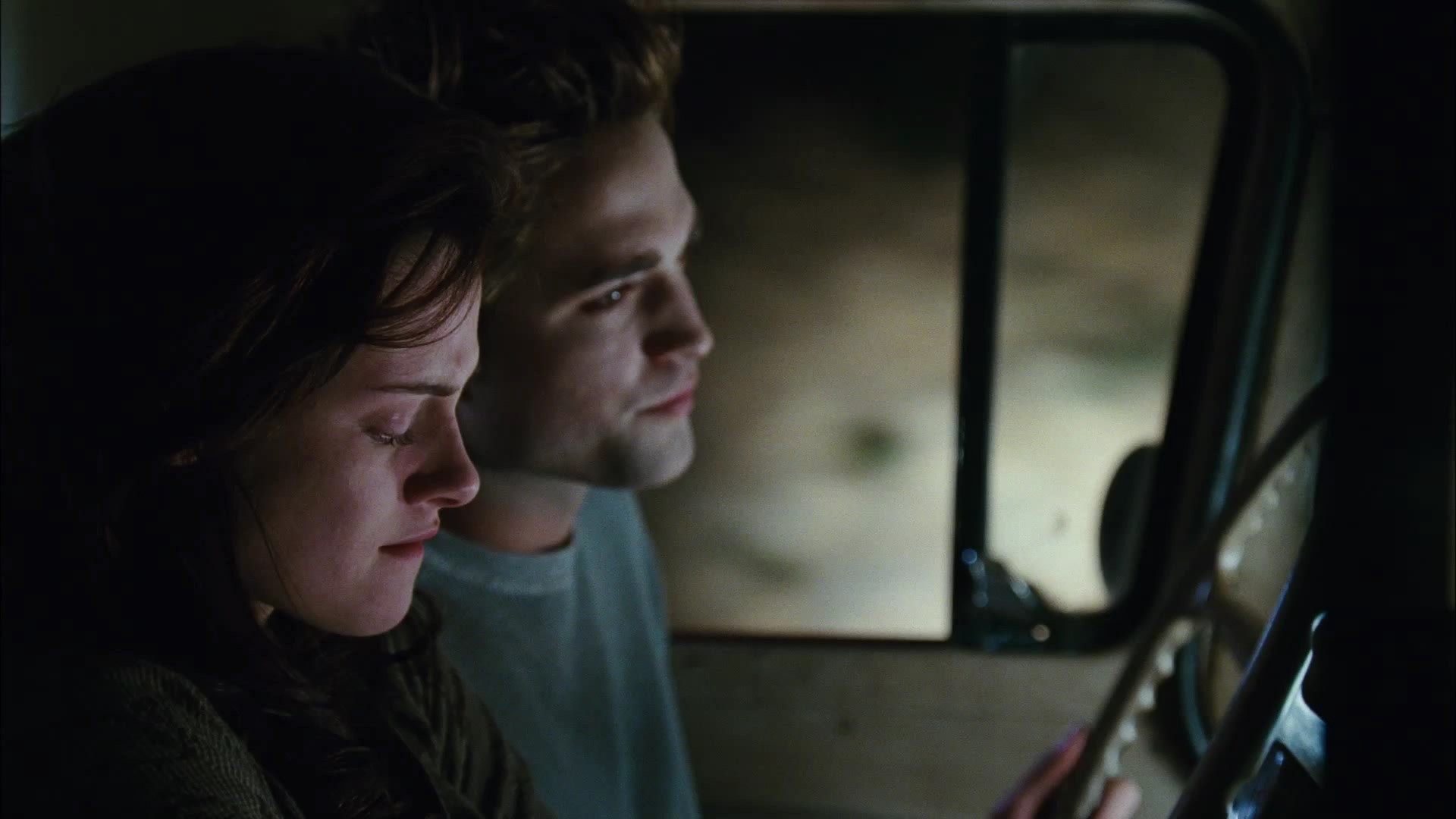 TwilightTeaser2_0074.jpg
