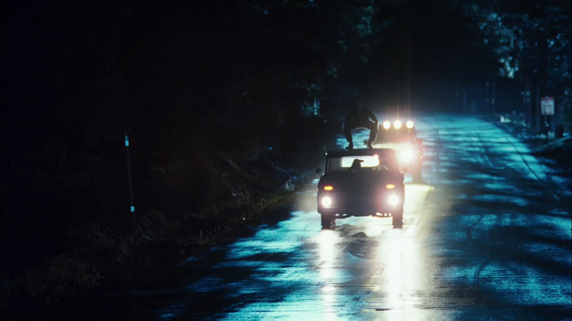 TwilightTeaser2_0077.jpg