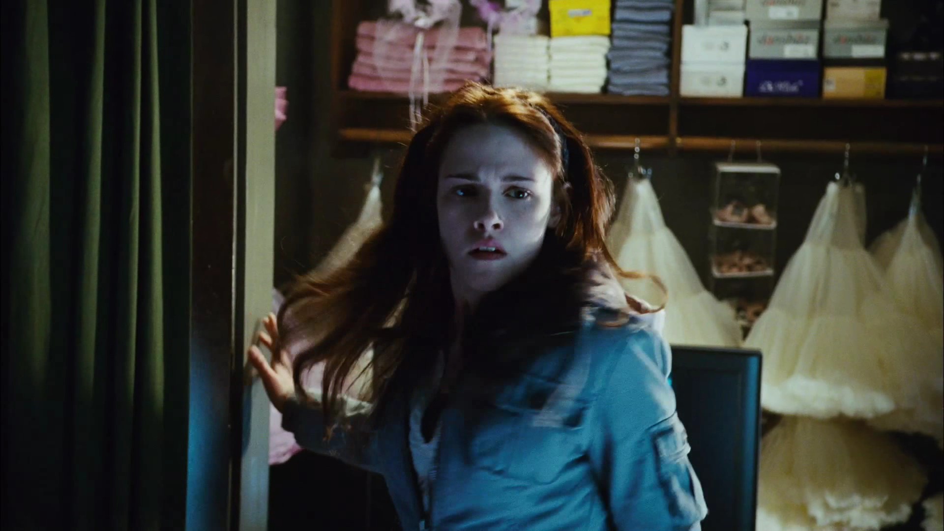 TwilightTeaser2_0085.jpg
