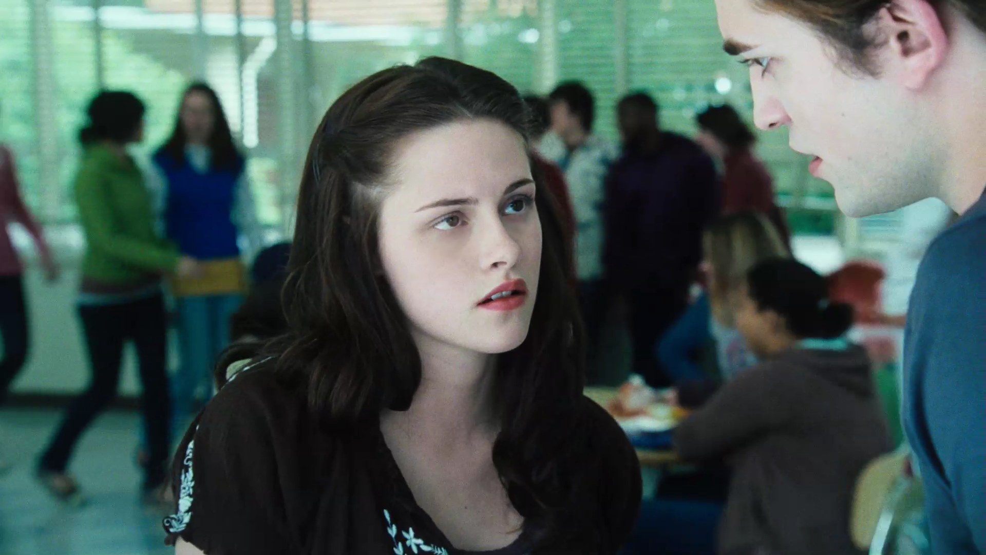 TwilightTrailer0054.jpg