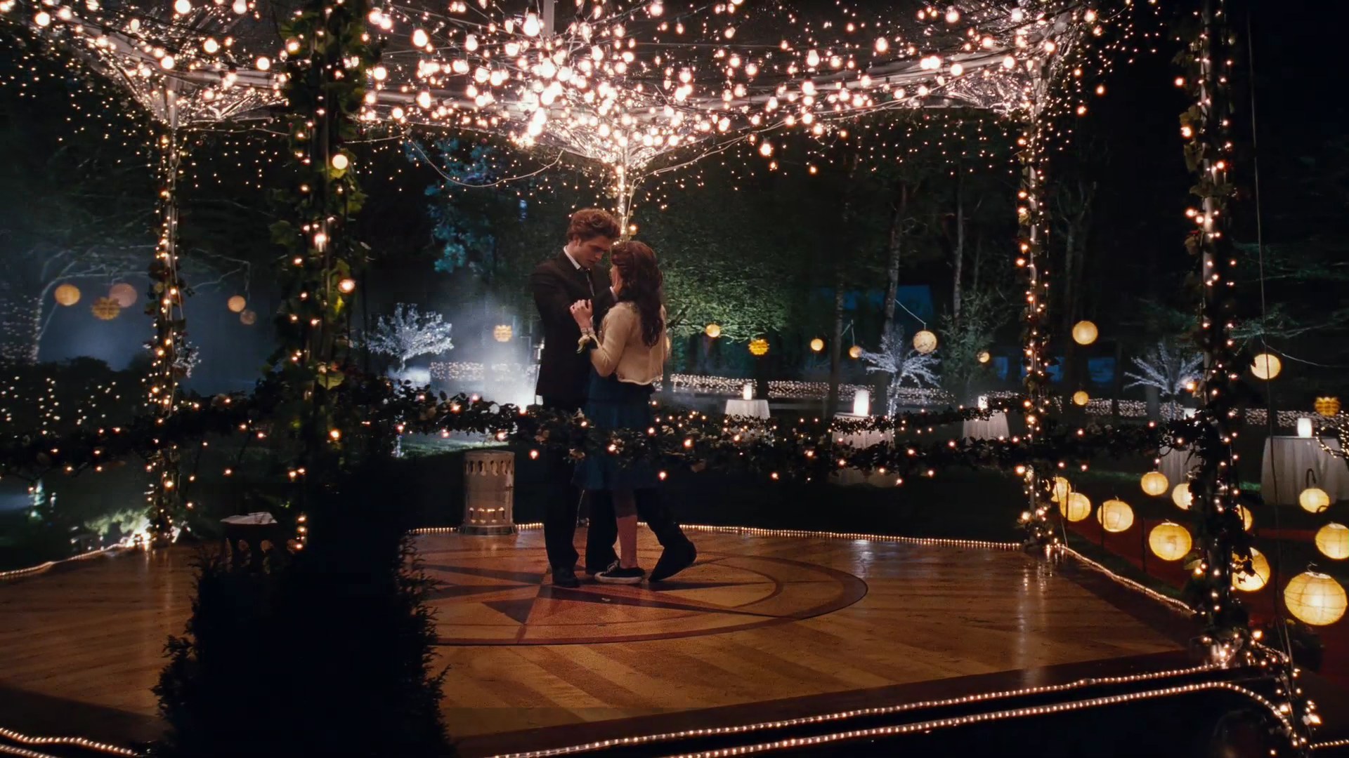 TwilightTrailer0098.jpg