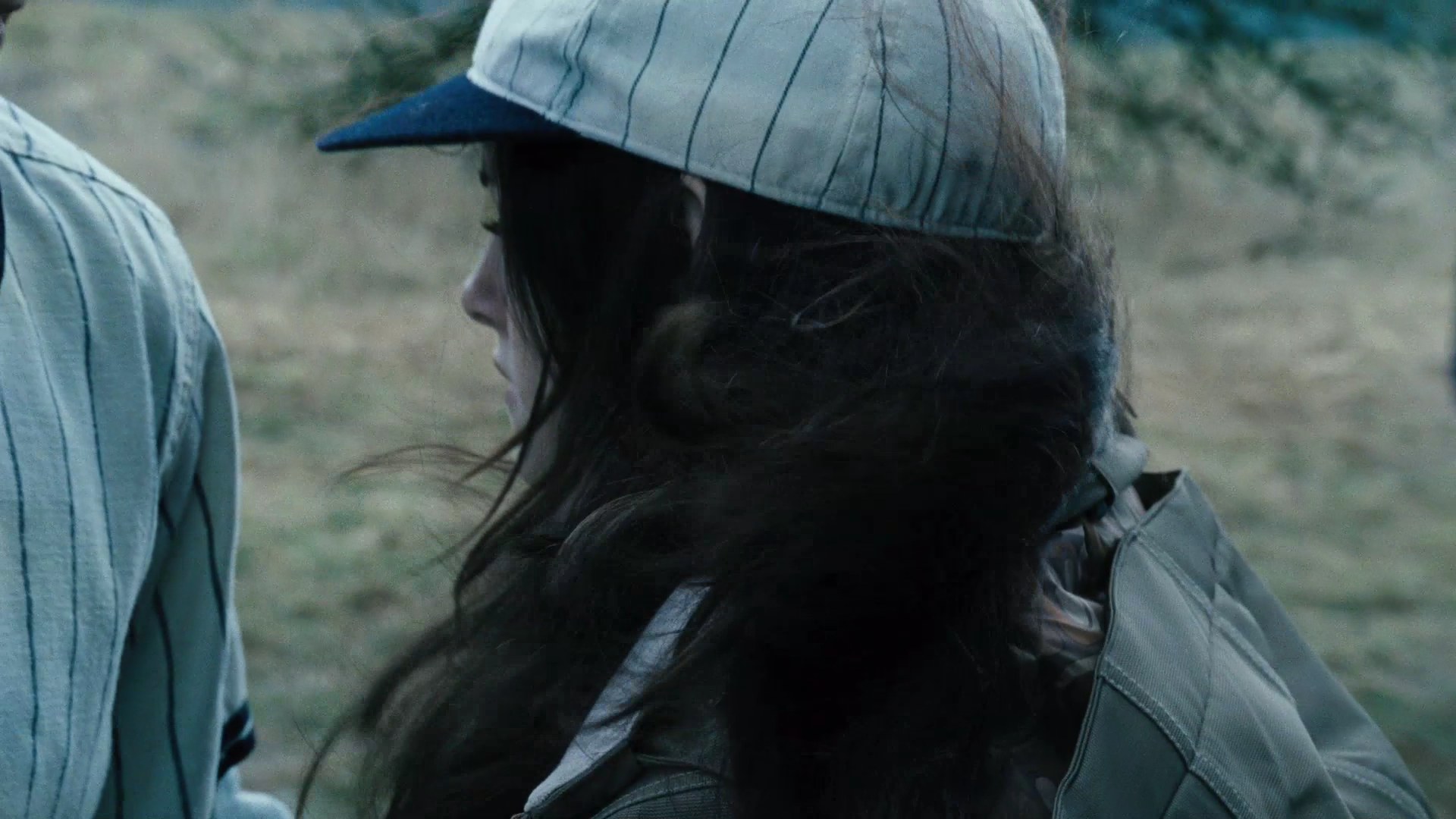 TwilightTrailer0119.jpg