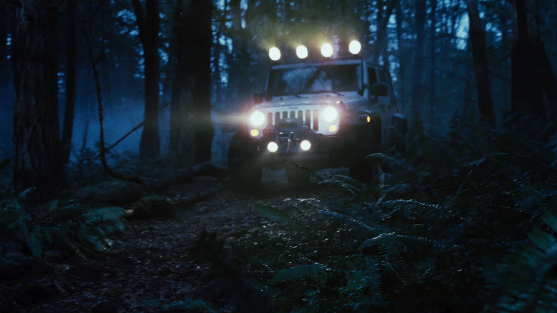 TwilightTrailer0131.jpg
