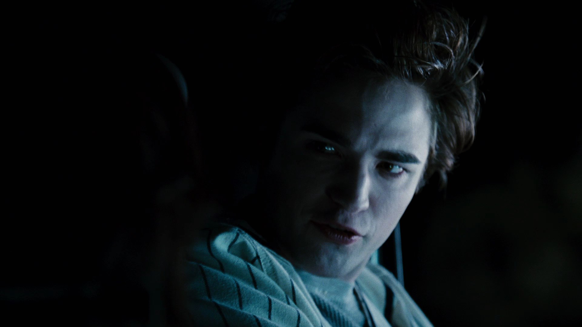 TwilightTrailer0132.jpg