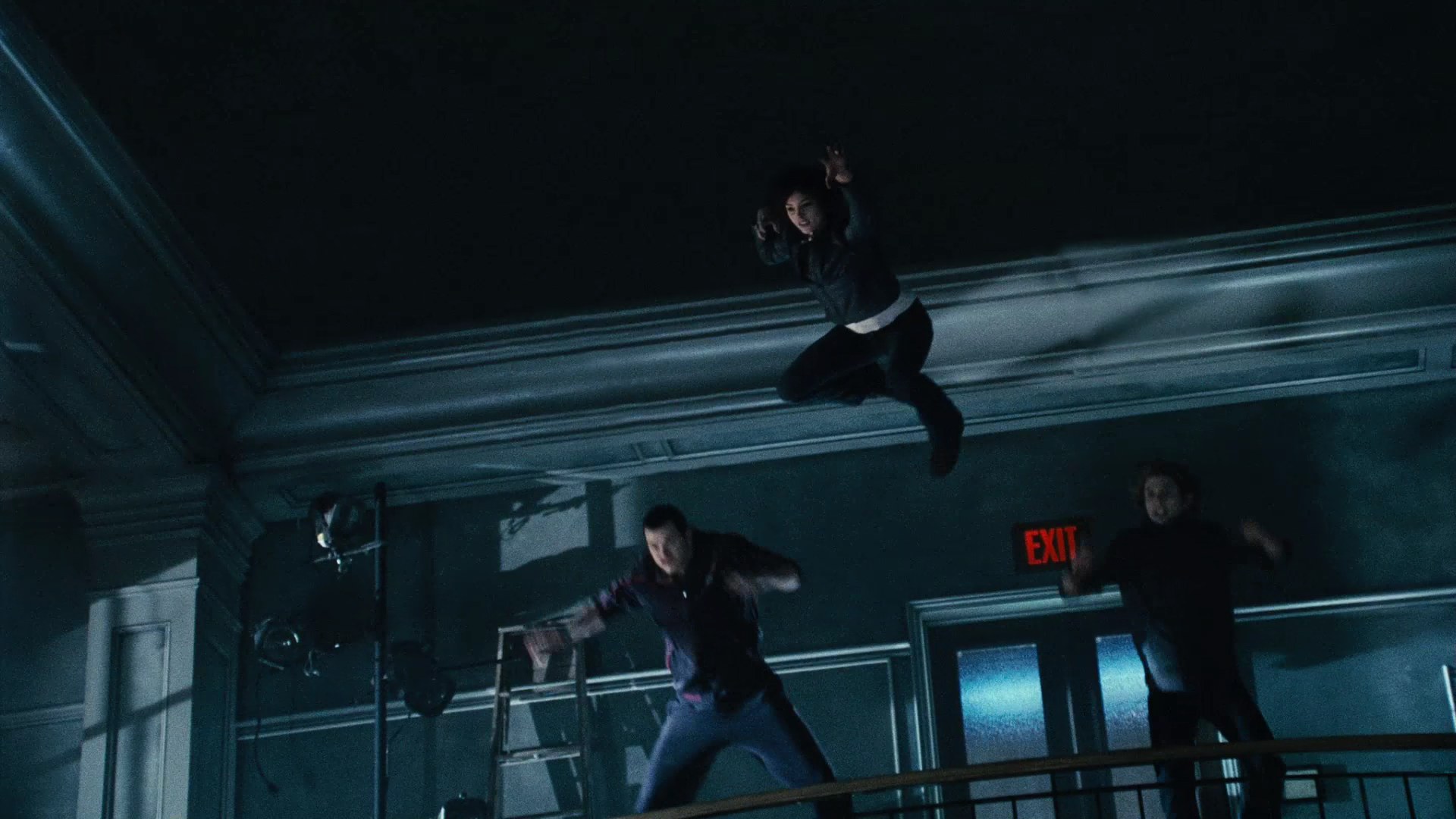 TwilightTrailer0148.jpg