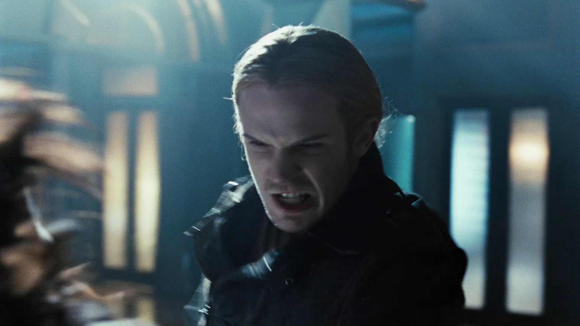 TwilightTrailer0151.jpg