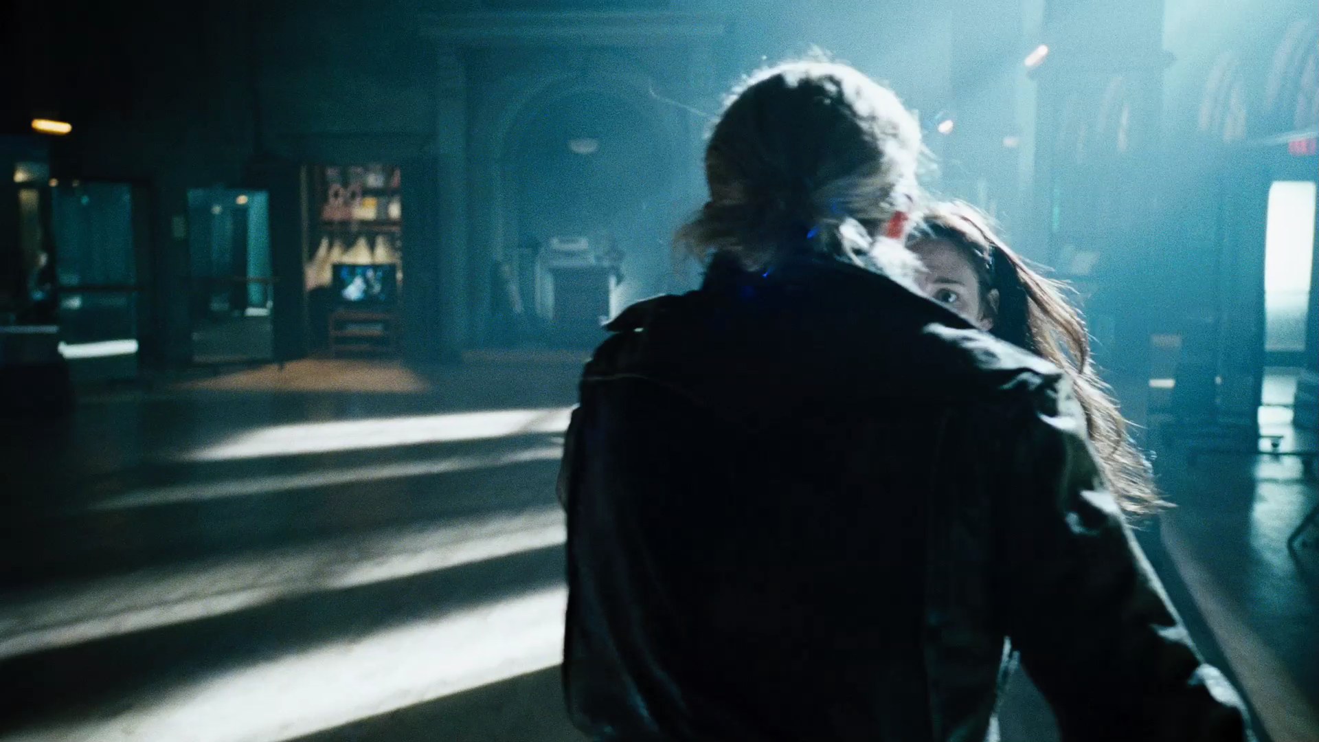 TwilightTrailer0152.jpg