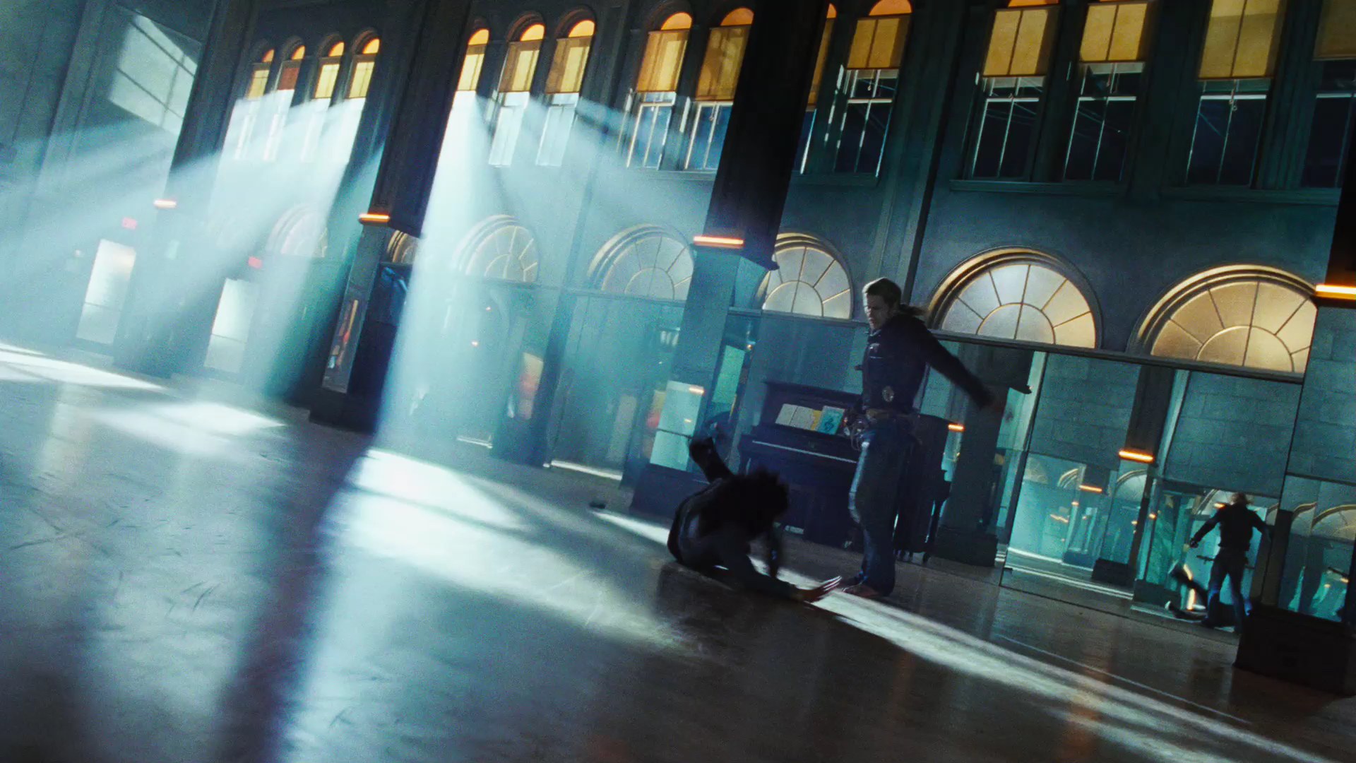 TwilightTrailer0153.jpg