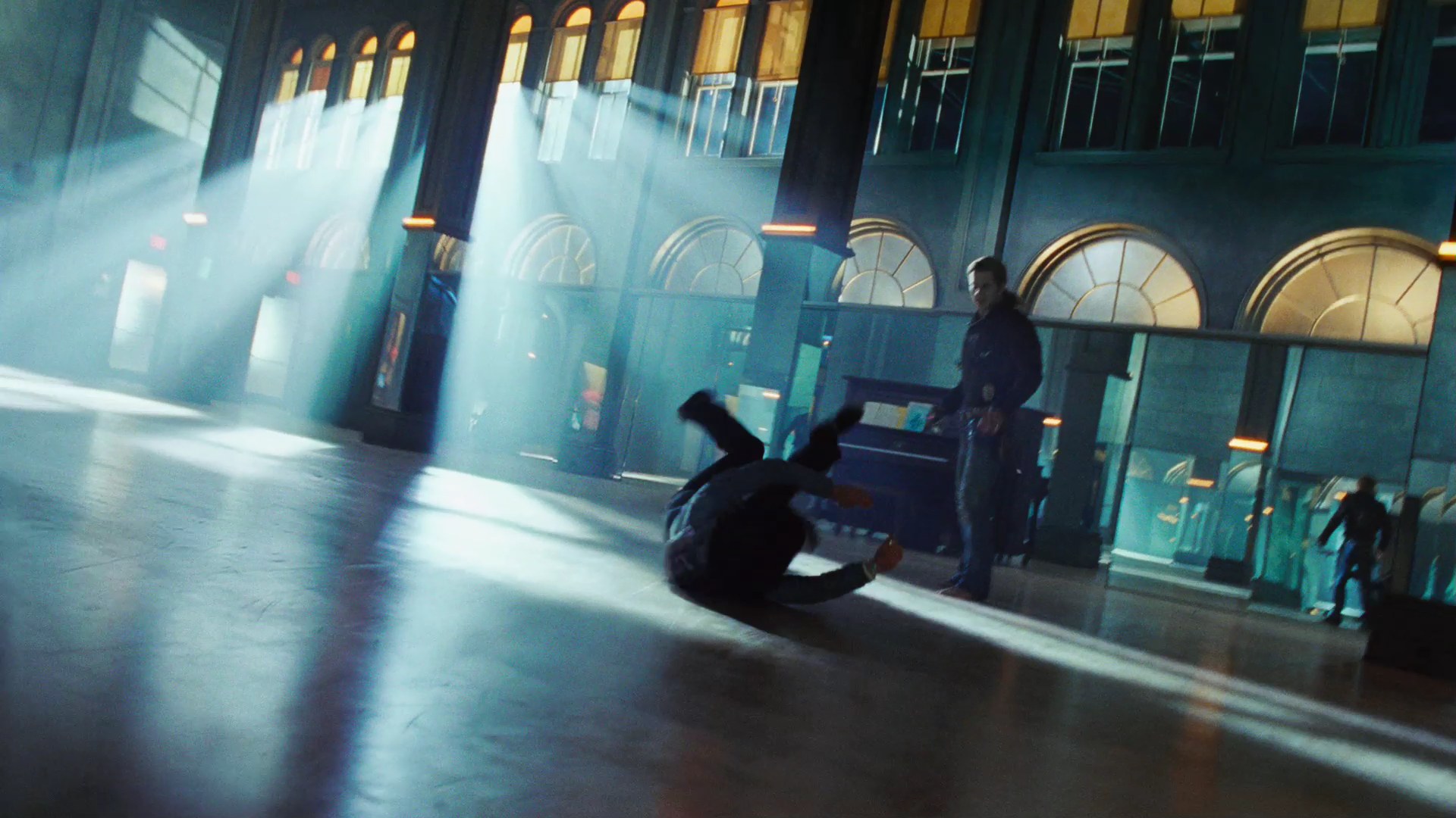 TwilightTrailer0154.jpg