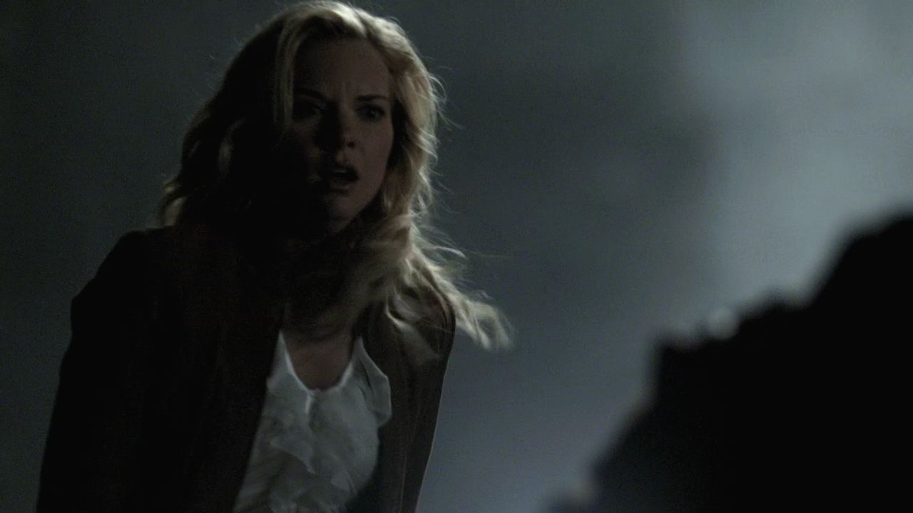 101VampireDiaries0034.jpg