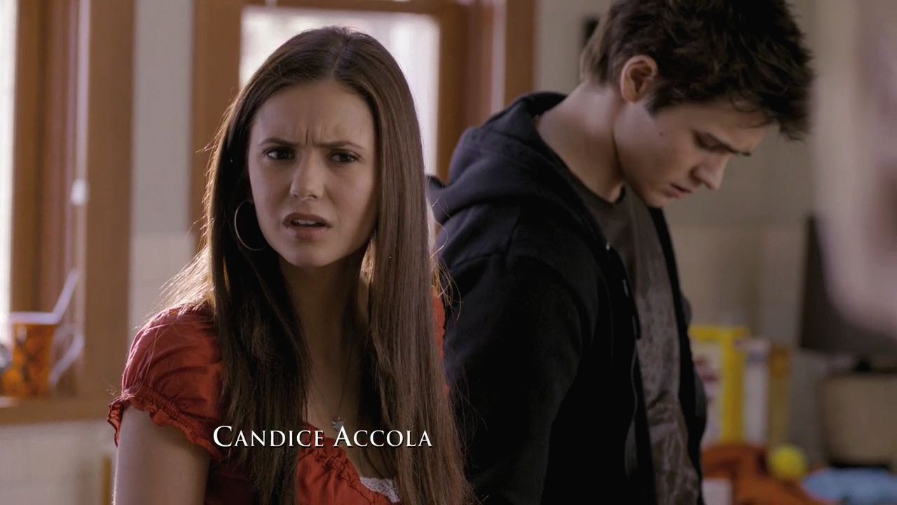 101VampireDiaries0079.jpg