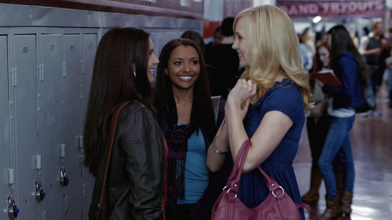 101VampireDiaries0189.jpg