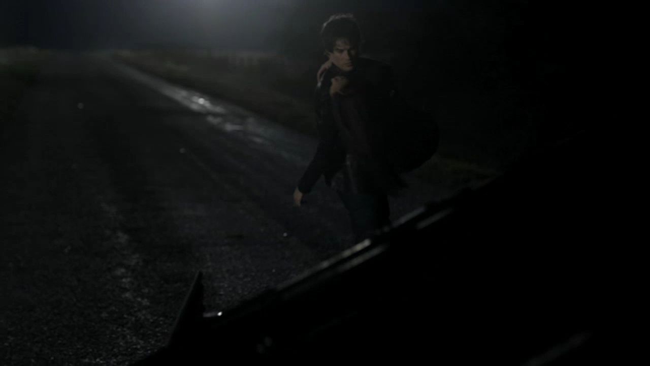 111VampireDiaries0061.jpg