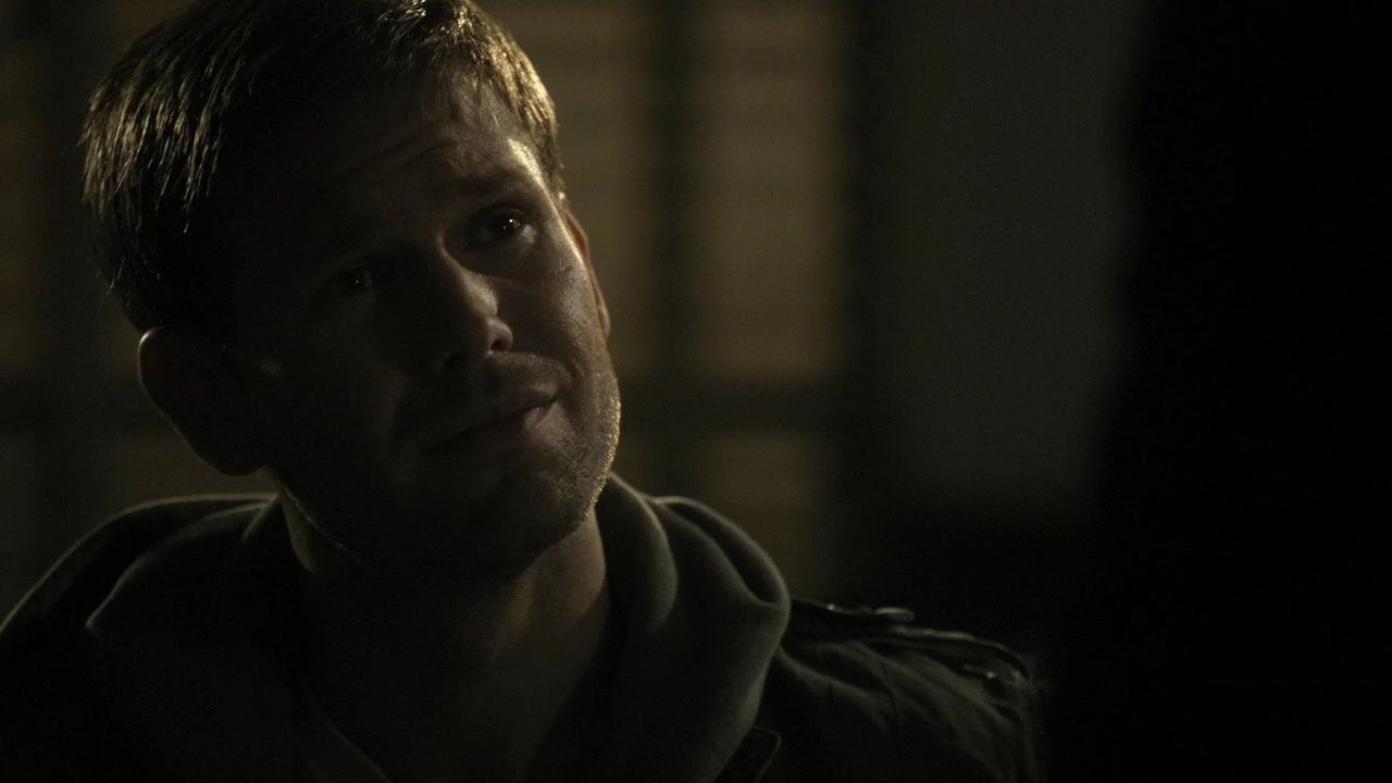 113VampireDiaries0564.jpg