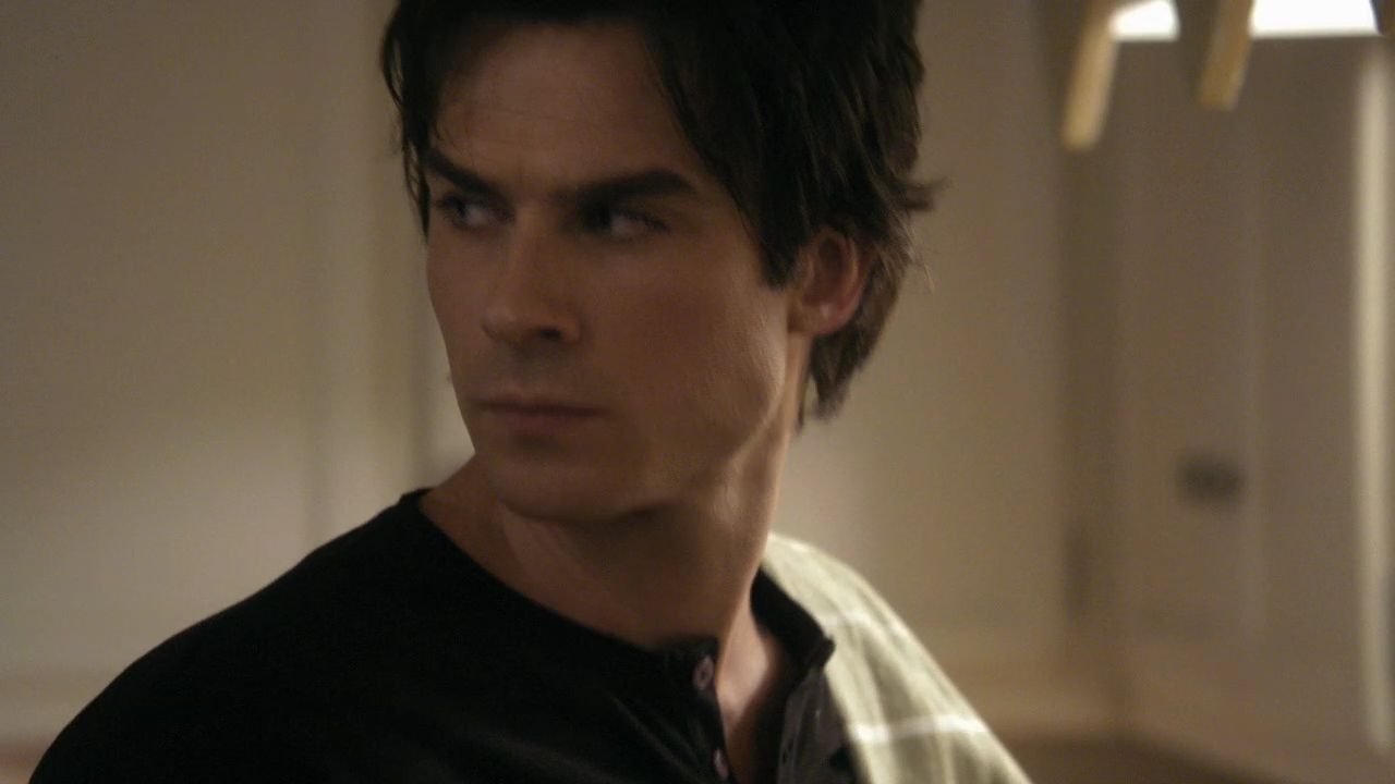 113VampireDiaries0605.jpg
