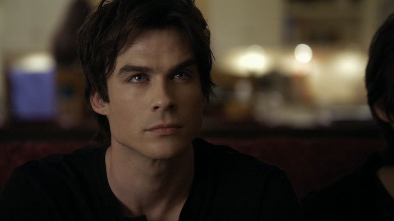 113VampireDiaries0698.jpg