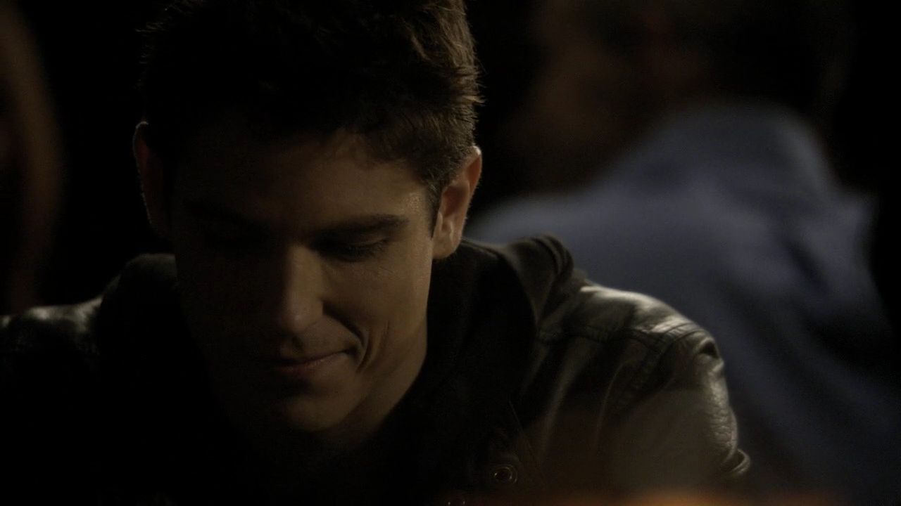 113VampireDiaries0749.jpg