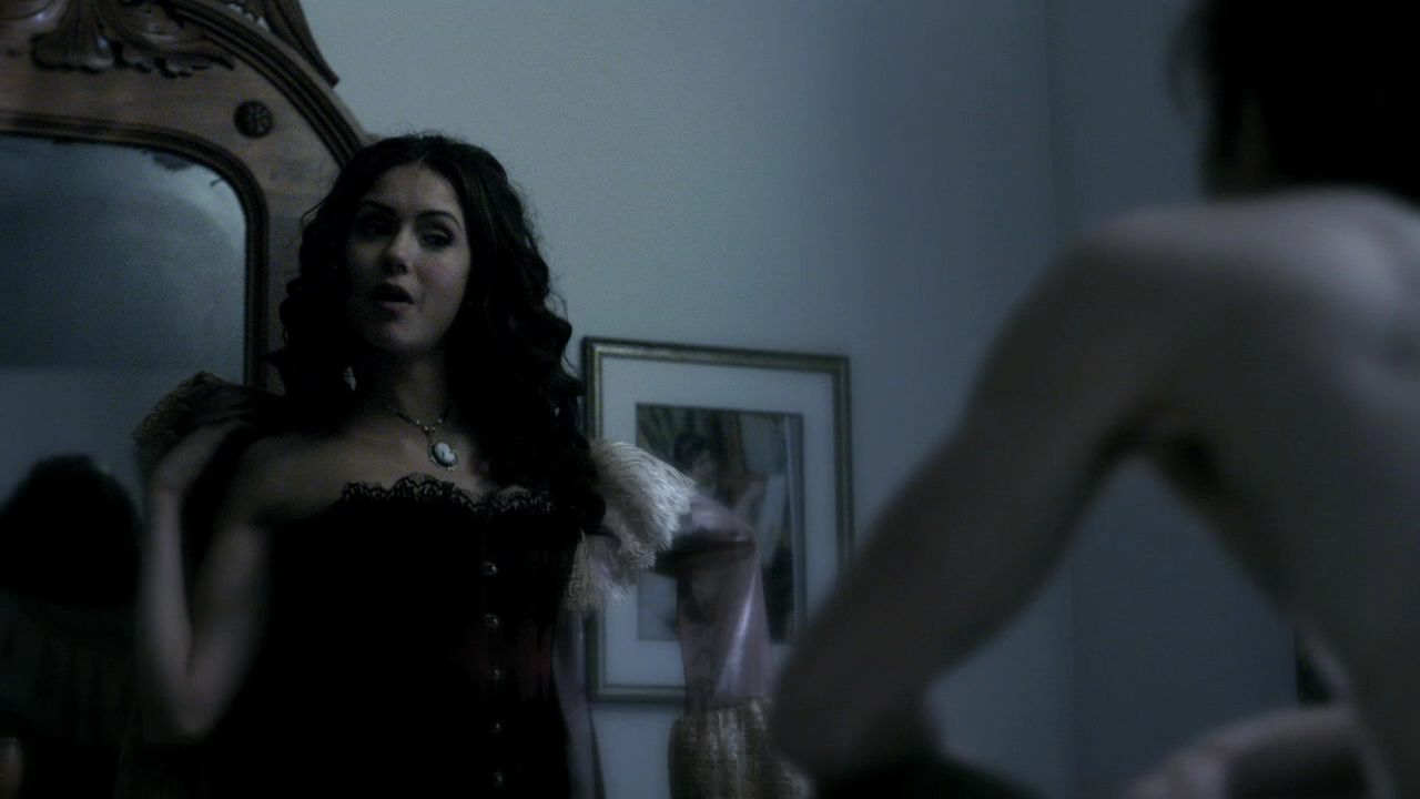 113VampireDiaries0987.jpg