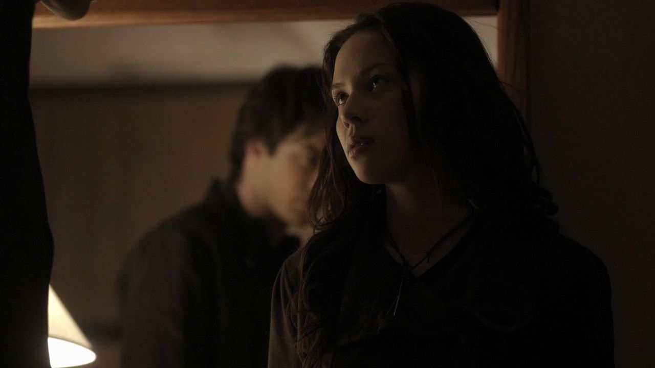 113VampireDiaries1060.jpg