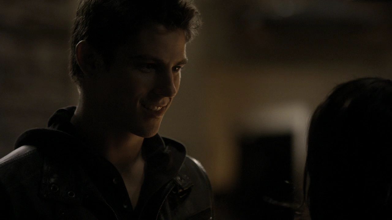 113VampireDiaries1096.jpg