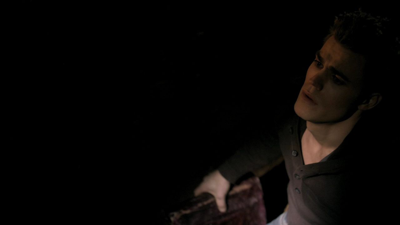 113VampireDiaries1132.jpg