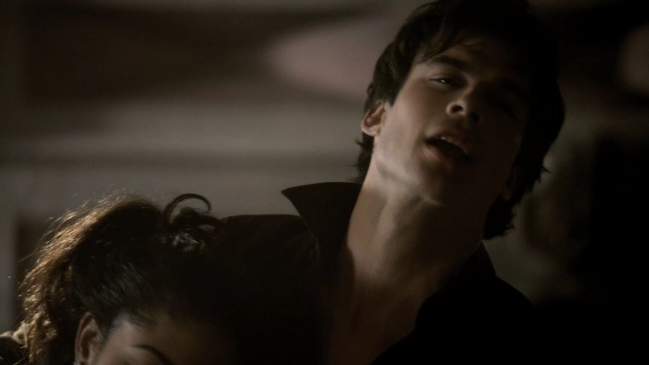 115VampireDiaries0215.jpg