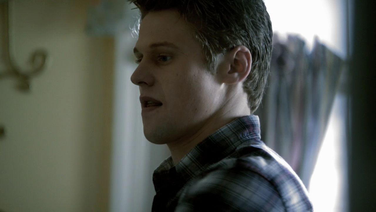 115VampireDiaries0515.jpg