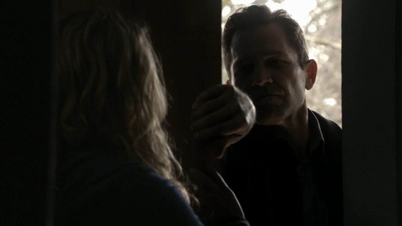 115VampireDiaries0805.jpg