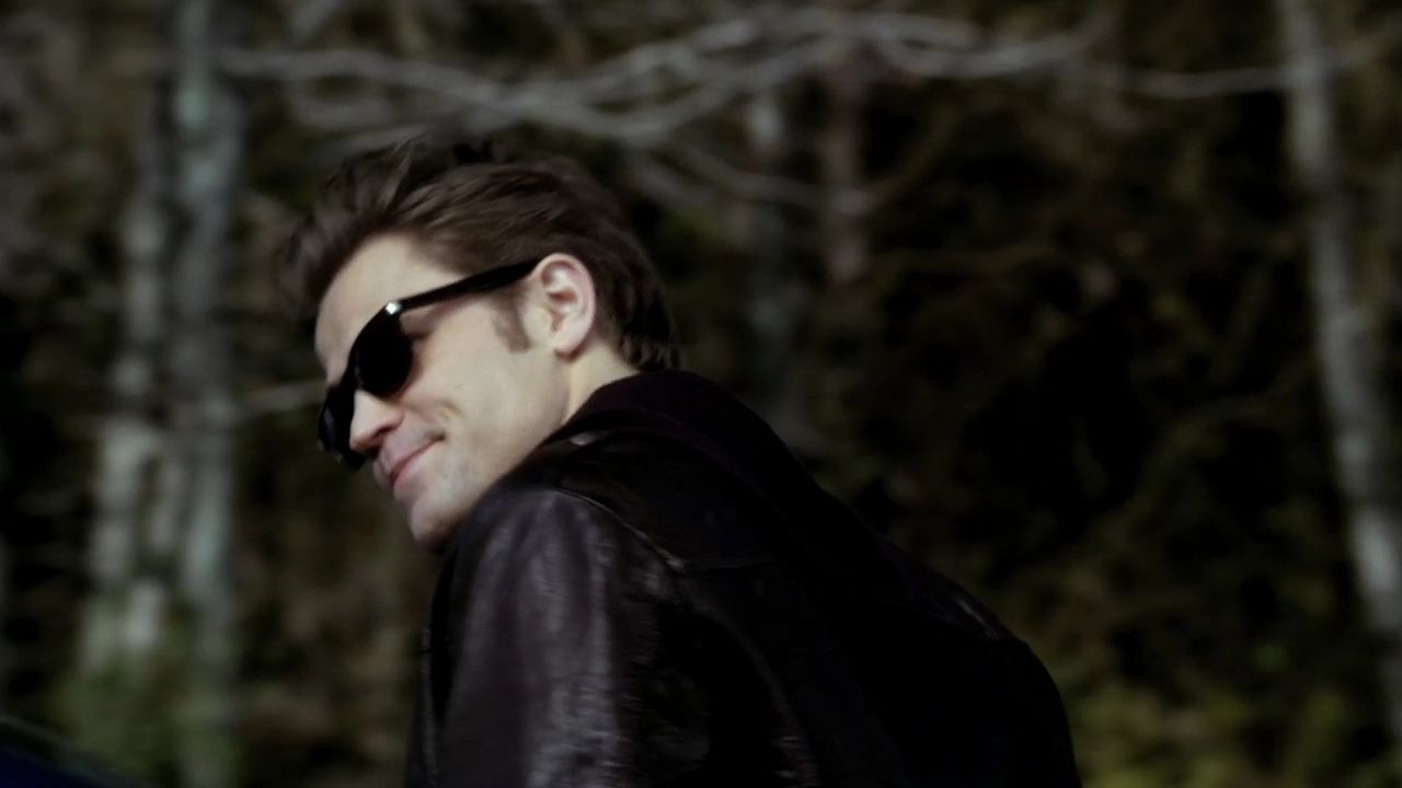 119VampireDiaries0009.jpg