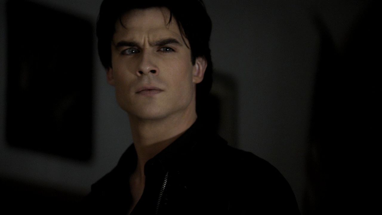121VampireDiaries0321.jpg