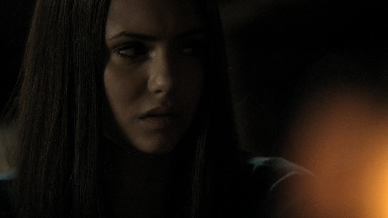 121VampireDiaries0527.jpg