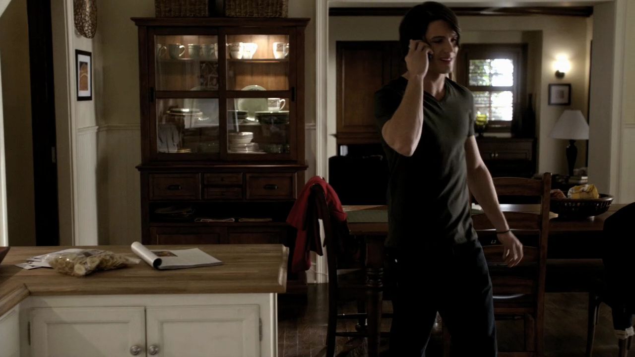 121VampireDiaries0550.jpg