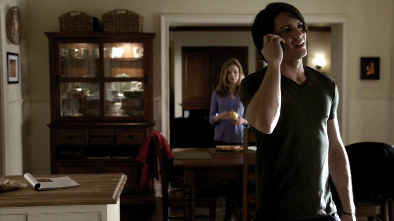 121VampireDiaries0551.jpg