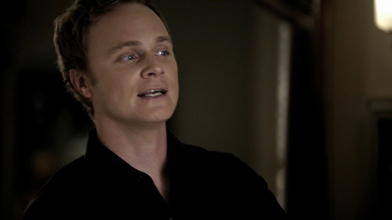 121VampireDiaries0565.jpg