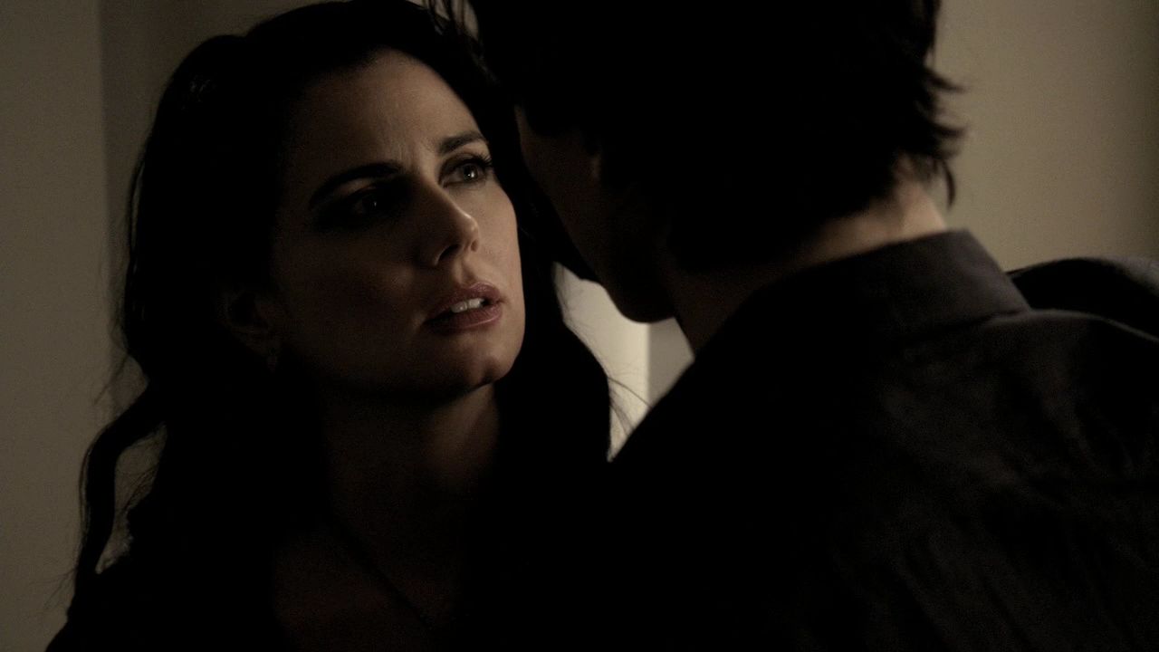 121VampireDiaries0625.jpg