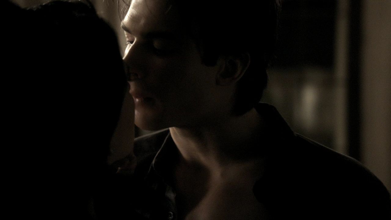 121VampireDiaries0630.jpg