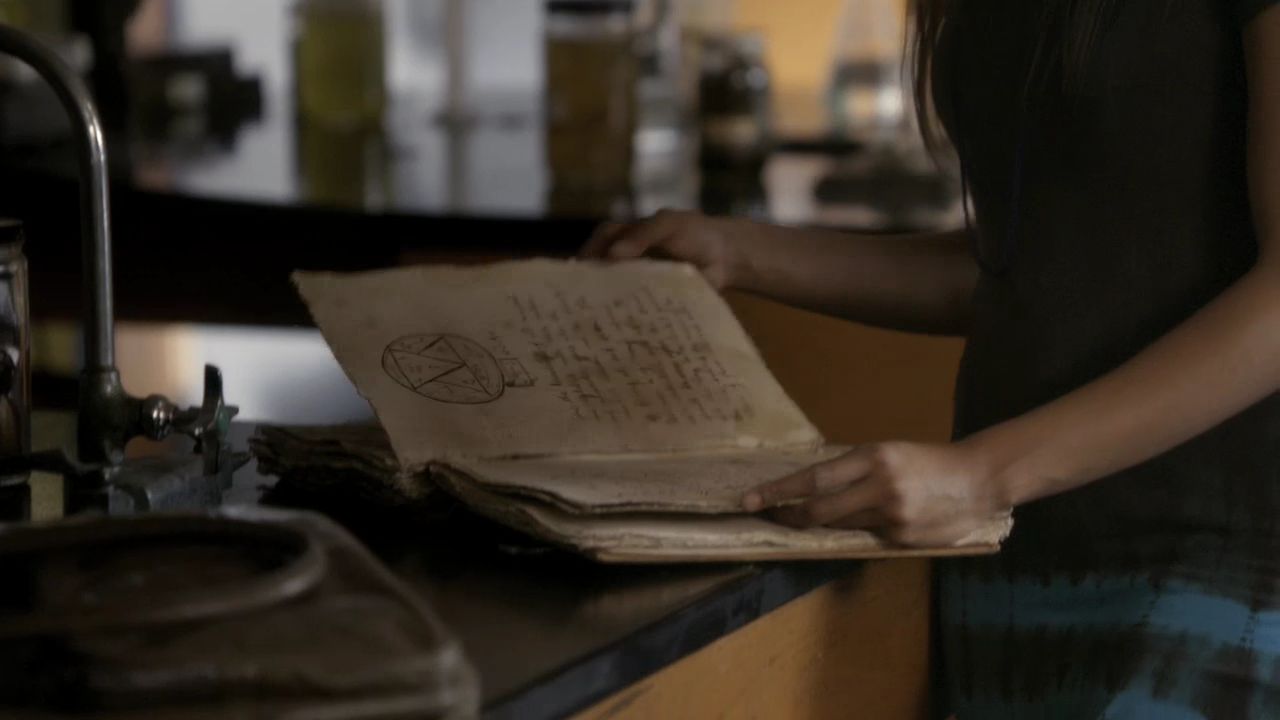 121VampireDiaries0779.jpg