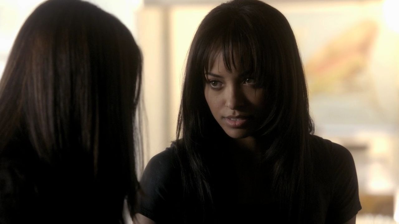 121VampireDiaries0813.jpg