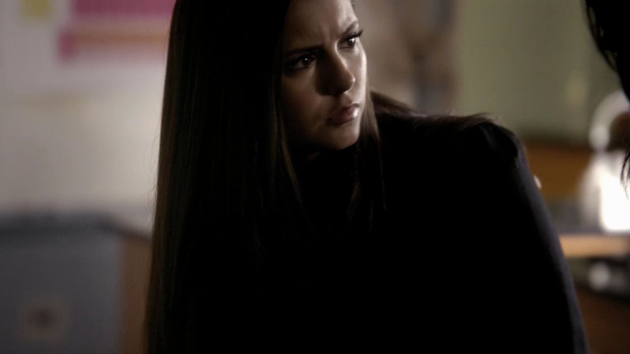 121VampireDiaries0825.jpg