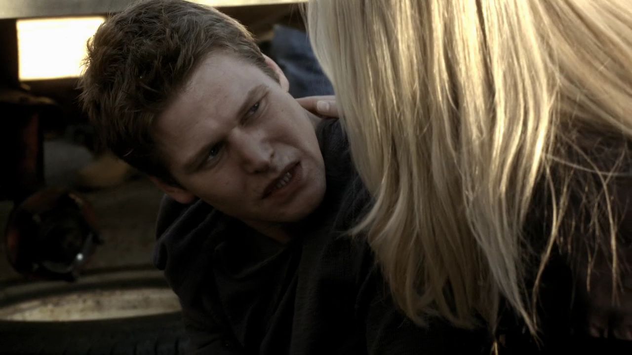 121VampireDiaries0963.jpg