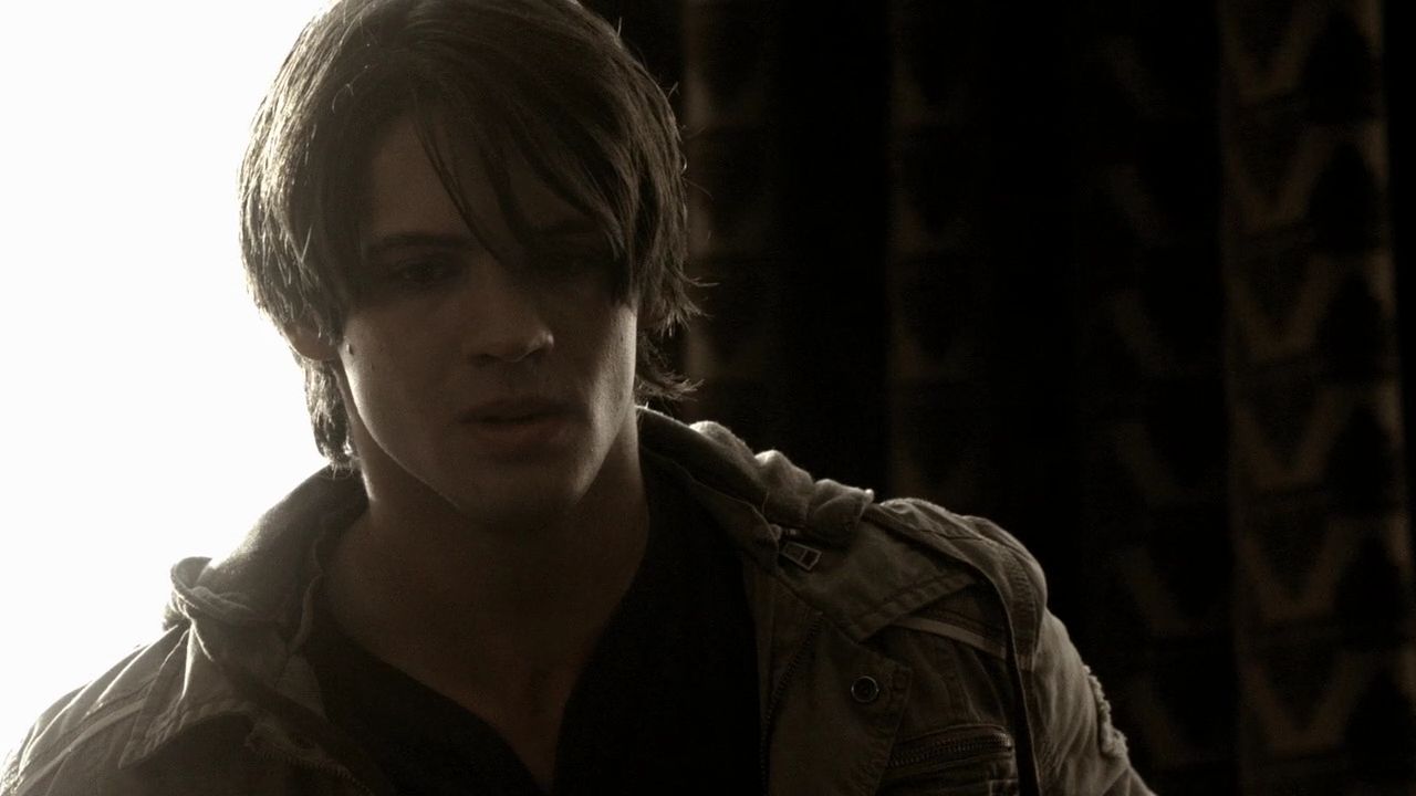 121VampireDiaries1022.jpg