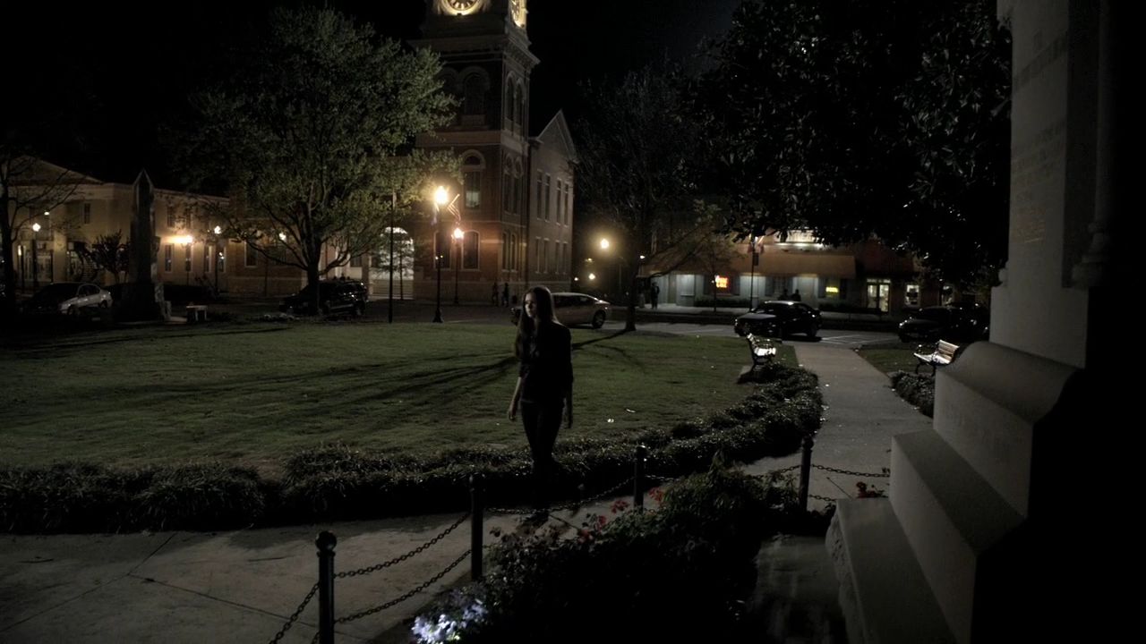 121VampireDiaries1203.jpg