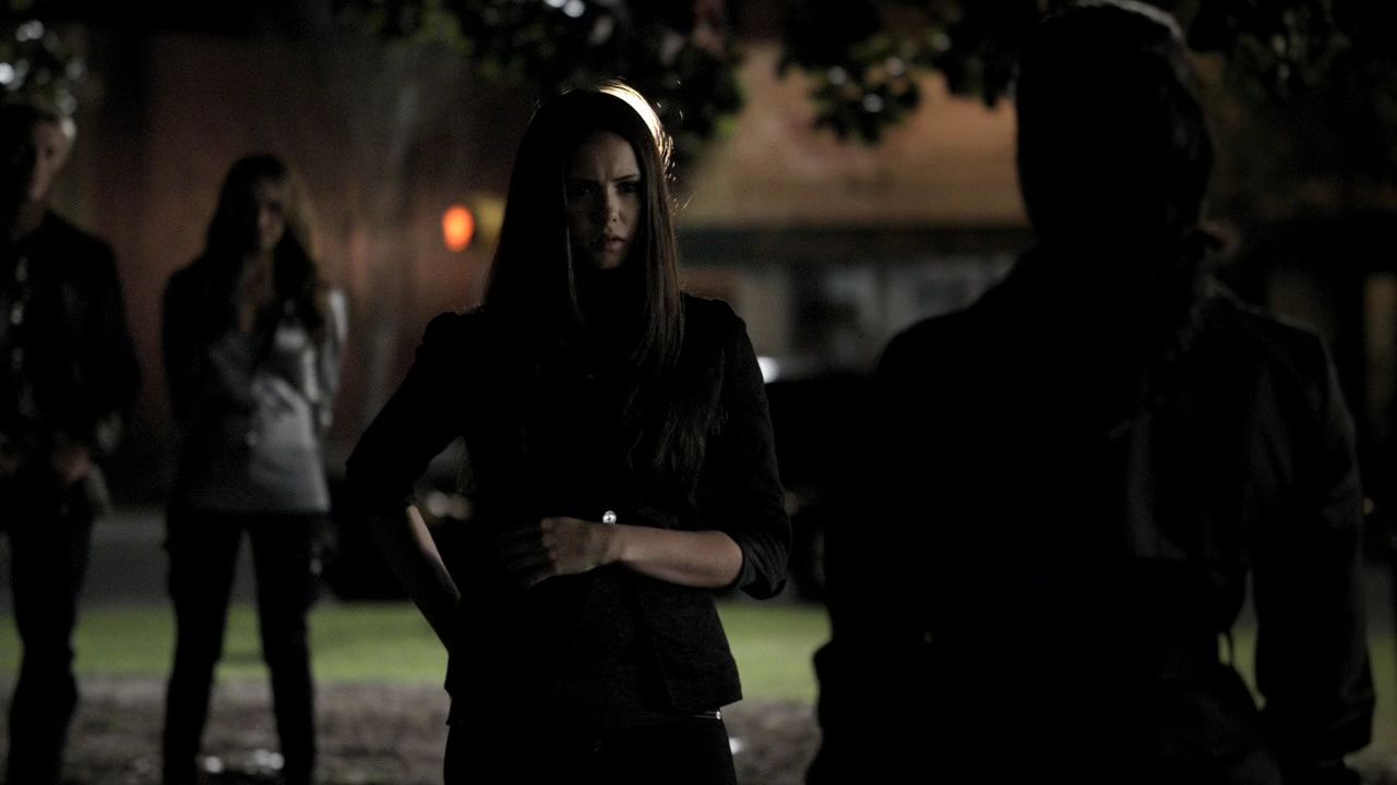 121VampireDiaries1228.jpg