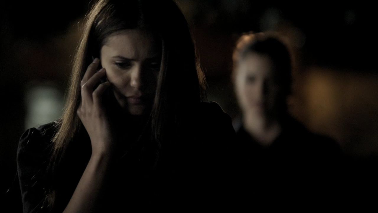 121VampireDiaries1250.jpg