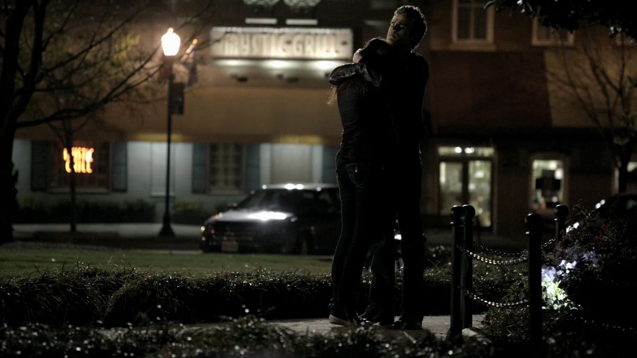 121VampireDiaries1321.jpg