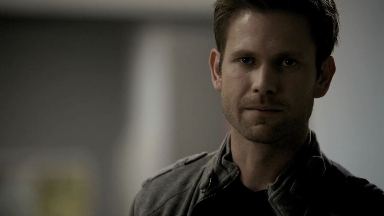 121VampireDiaries1413.jpg