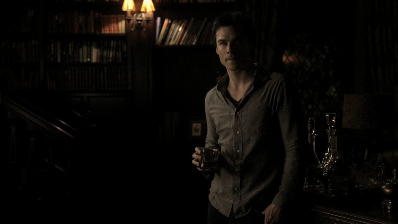 121VampireDiaries1517.jpg