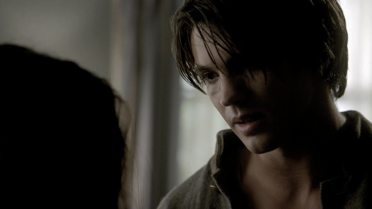 122VampireDiaries0113.jpg