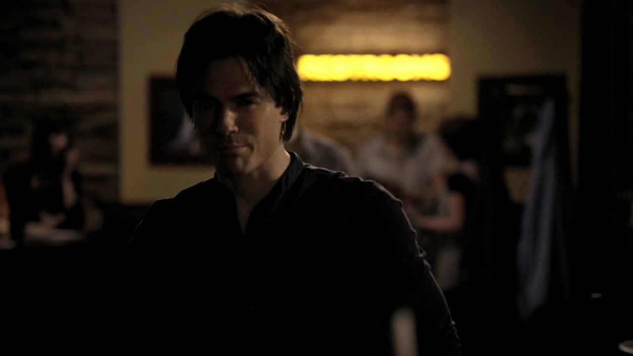 204VampireDiaries0055.jpg