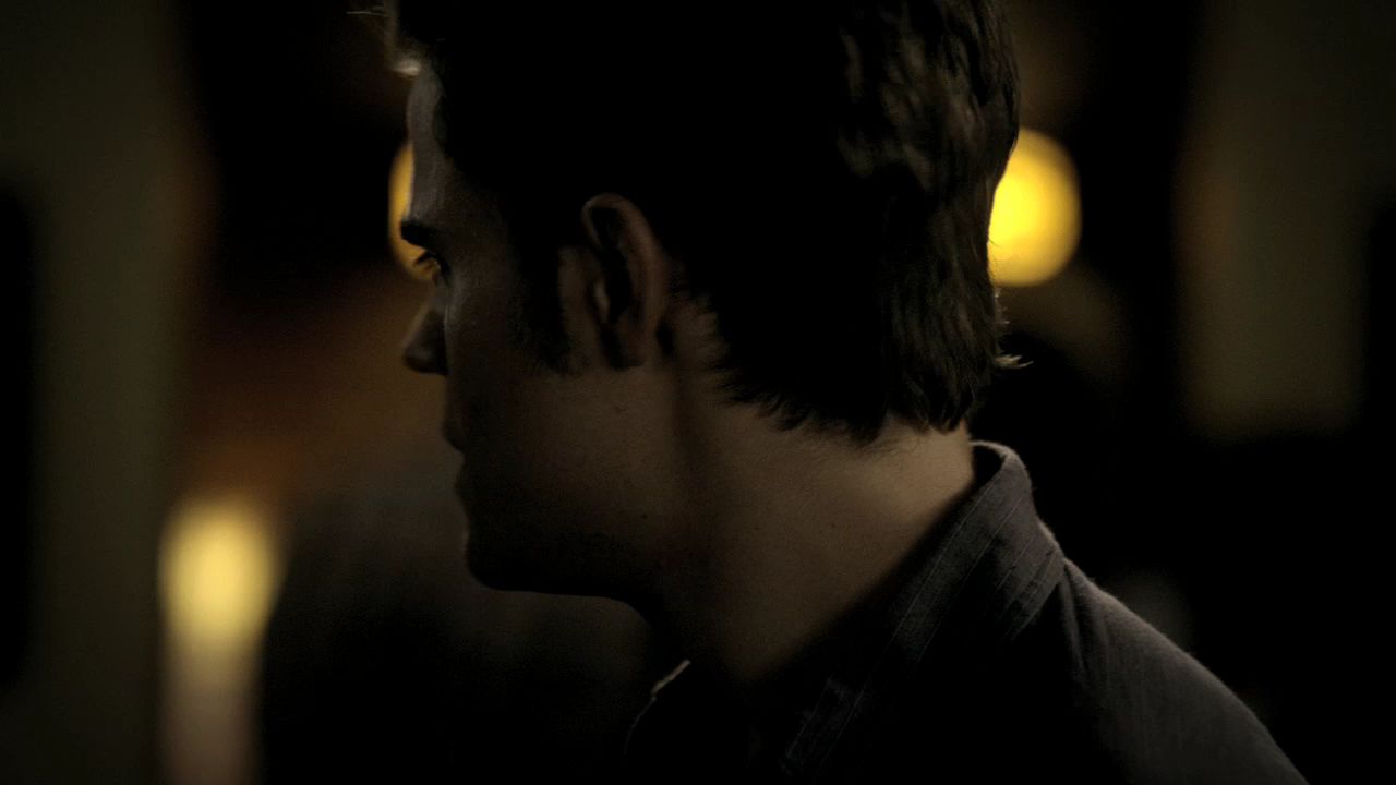 204VampireDiaries0073.jpg